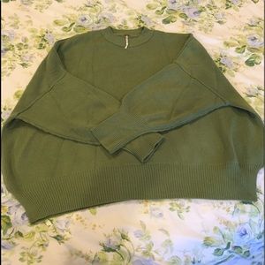 FREE PEOPLE CHUNKY SWEATER 💗